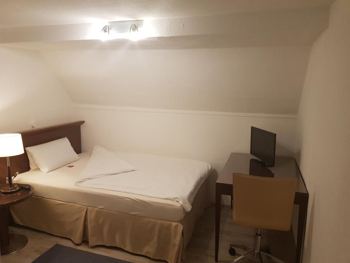Hotel Pension Bluechersruh Bad Berneck im Fichtelgebirge Zewnętrze zdjęcie